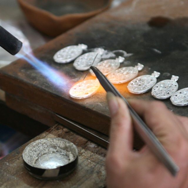 Bali Silver Class Experience and Complimentary 7 Grams - Experience Overview