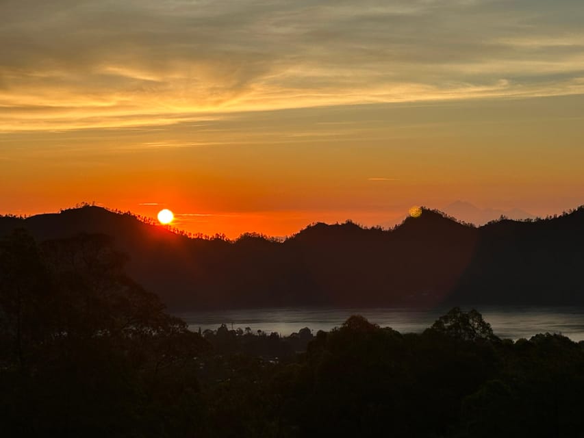 Bali: Sunrise by 4w & Natural Hot Spring