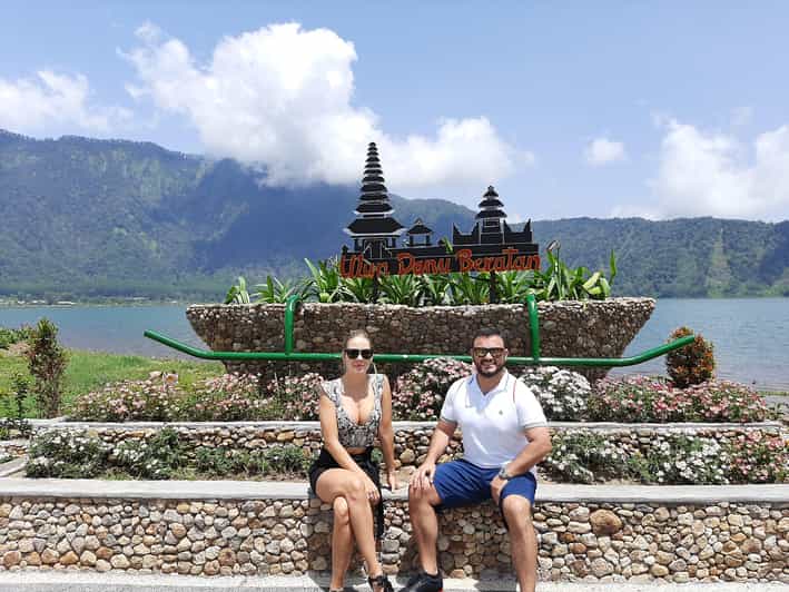 Bali: The Most Iconic Temple of Ulun Danu Beratan - Tour Overview and Pricing