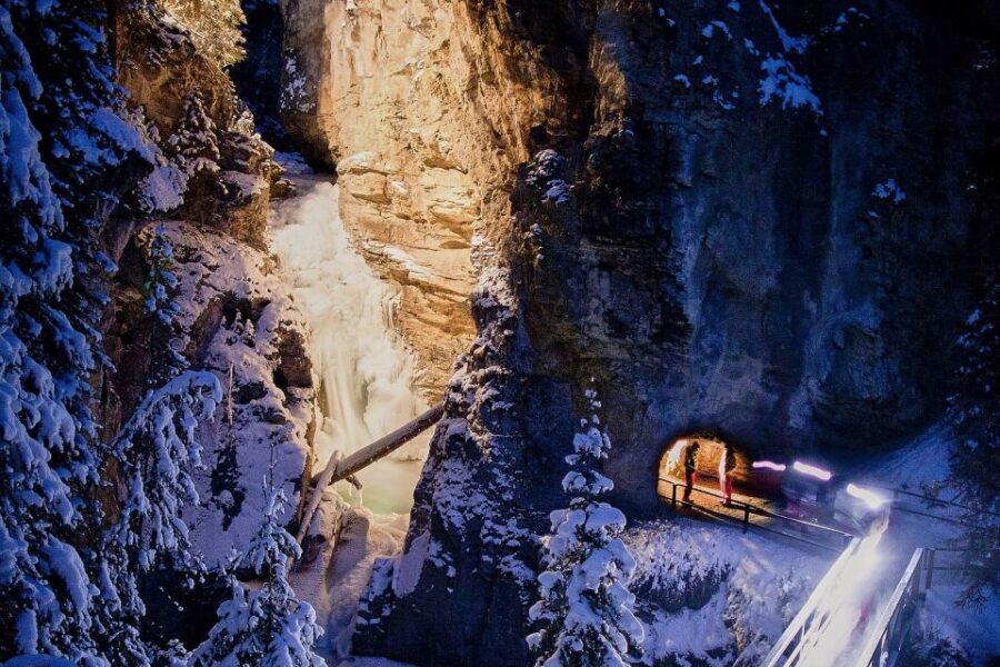 Banff: Johnston Canyon Evening Icewalk - Overview and Pricing
