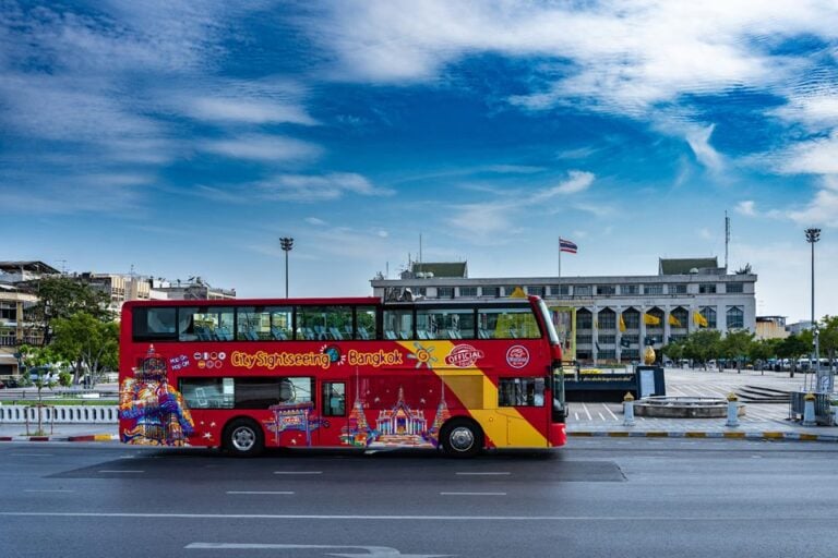 Bangkok: City Sightseeing Hop-On Hop-Off Bus Tour