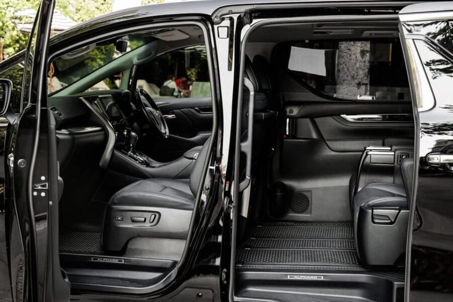 Bangkok Luxury Van Chauffeur : Alphard Airport Transfer - Overview of the Service