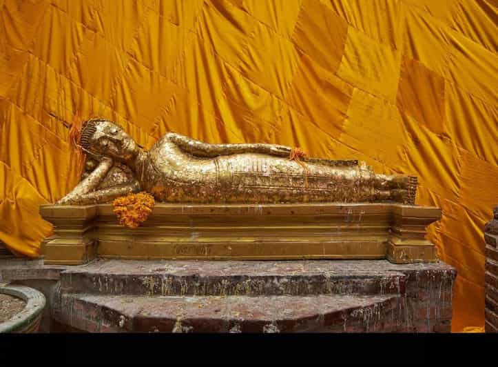 Bangkok: Temple Tour (Golden Buddha + Mini Reclining Buddha)