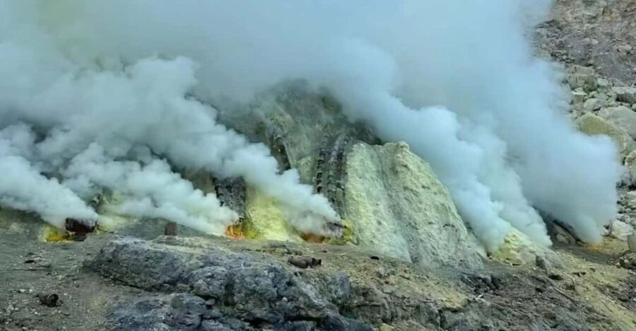Banyuwangi Ijen Crater Tour Starting From Bali