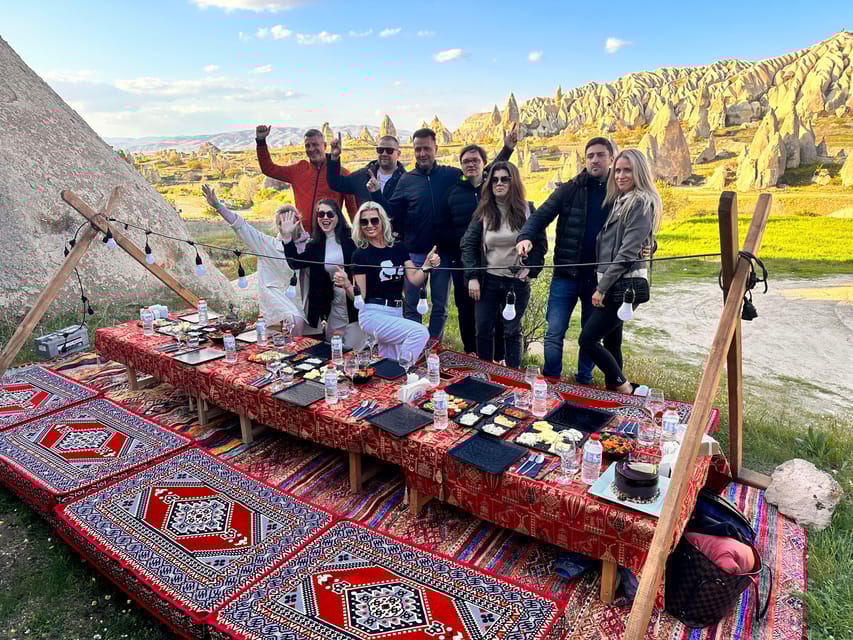 BARBECUE IN THE VALLEY