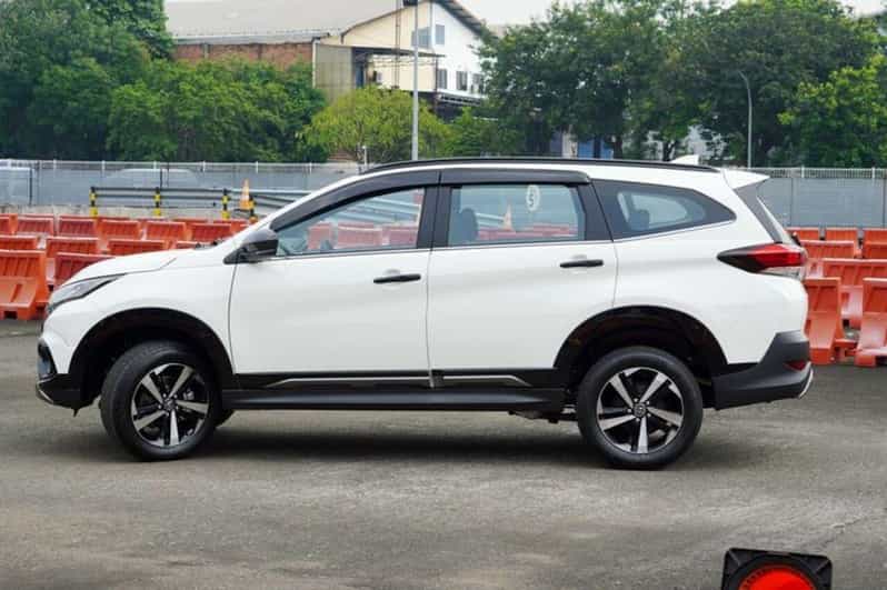 Batam Private Driver – Batam Private Car Charter