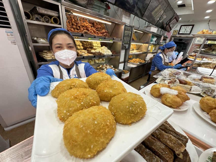 Beijing: Hutong Private Culinary Walking Tour