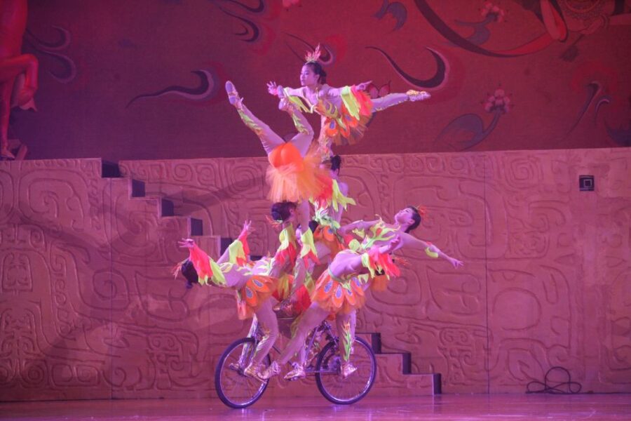 Beijing: Red Theater Acrobatic Show Tickets