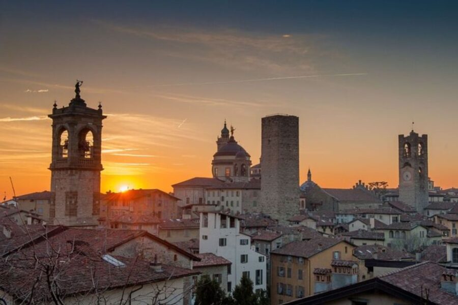 Bergamo: Private Custom Tour With a Local Guide - Tour Overview and Pricing