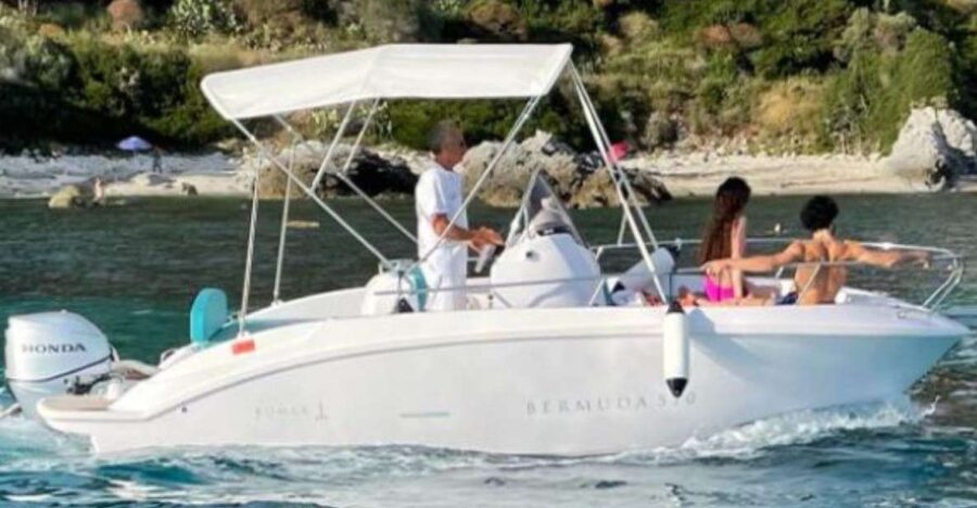 BERMUDA 570 Boat Rental Without a License