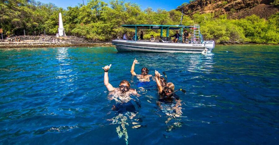 Big Island: Kona Half-Day Boat Tour With Snorkeling & Lunch