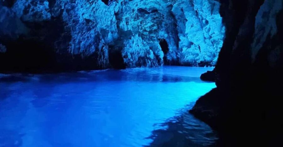 Blue Cave Speedboat Trip From Trogir