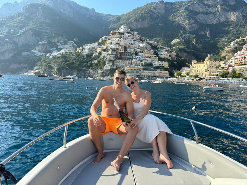 Boat Rental in Salerno (Nautical License Not Required)