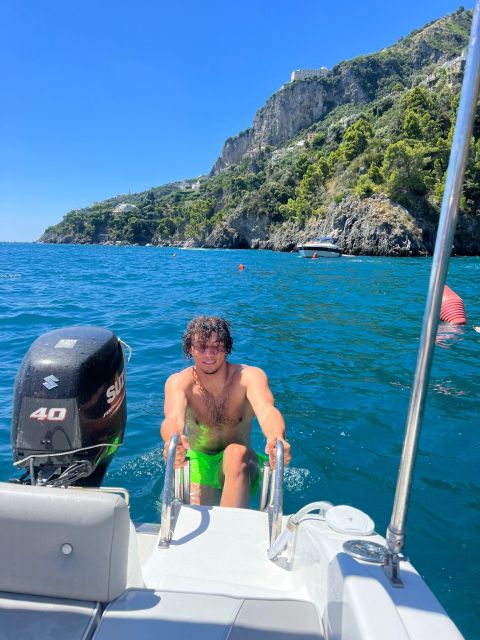 Boat Rental in Salerno (Nautical License Not Required)