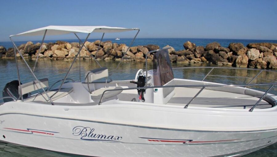 Boat Rental Without License in Letojanni