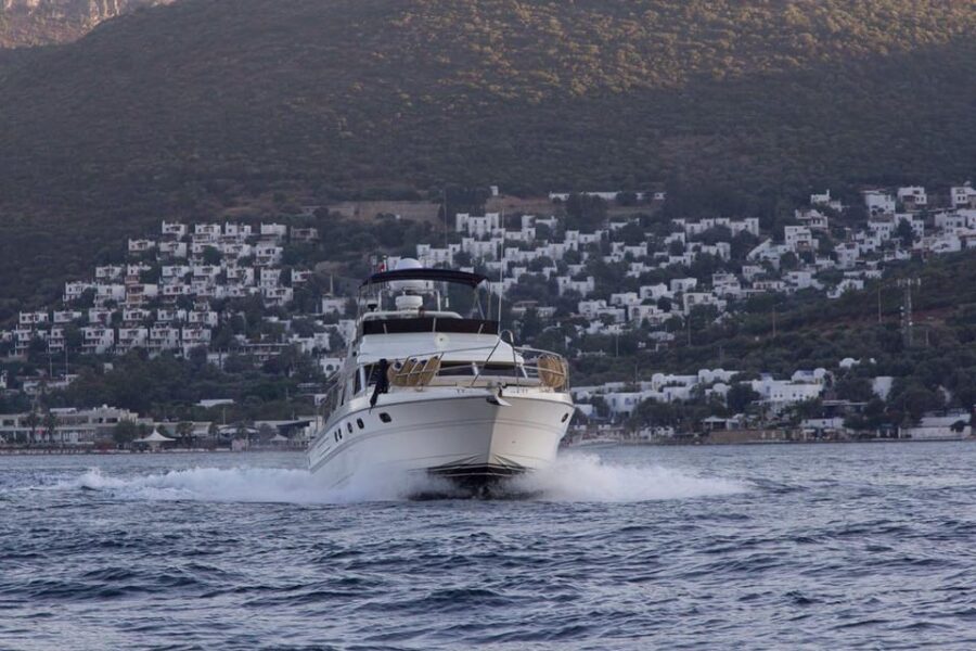 Bodrum: Private Motoryacht Tour With Swimming Stops & Lunch