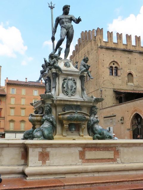 Bologna - Old Town Private Historic Walking Tour