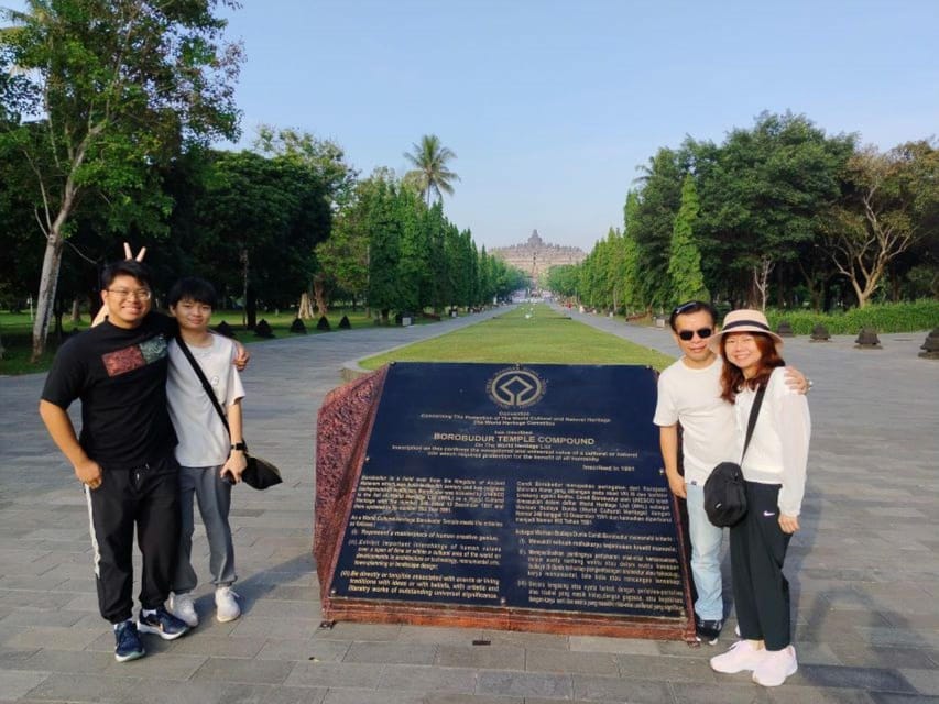 Borobudur Merapi Lava Tour and Prambanan Transport