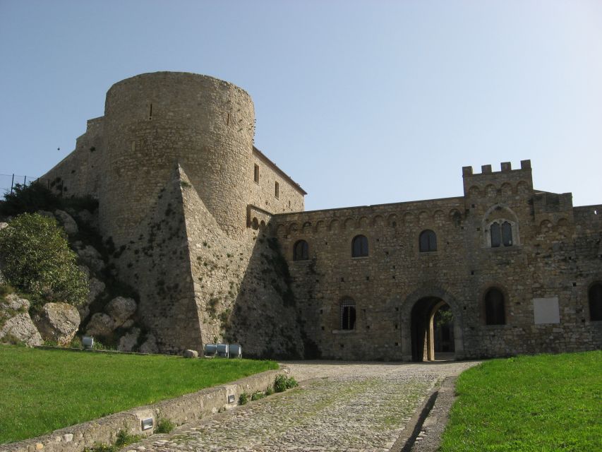 Bovino: Private Historical Walking Tour