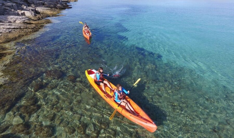 Brac Island: Postira to LovrečIna (St. Lovre) Sea Kayaking