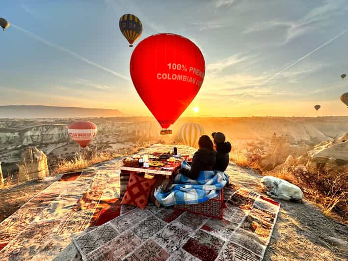 Breakfast With Balloons in the Valley ( Private Table ) - Activity Overview