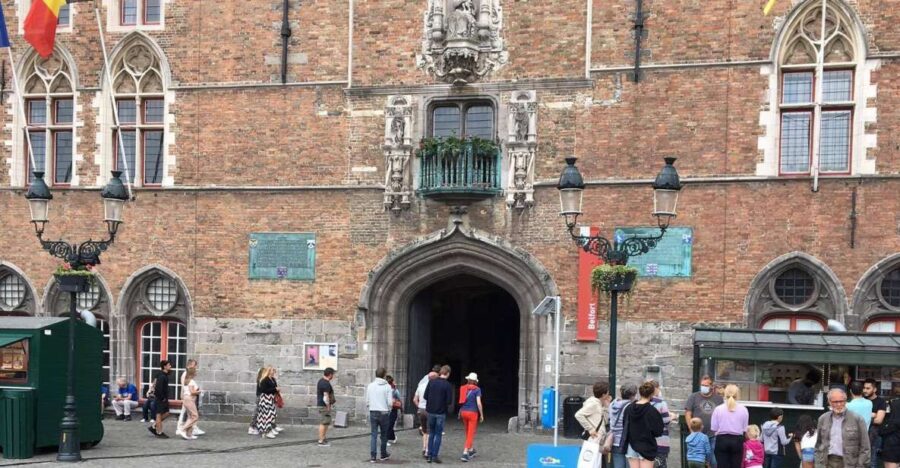 Bruges: City Sightseeing Self-Guided Audio Walking Tour