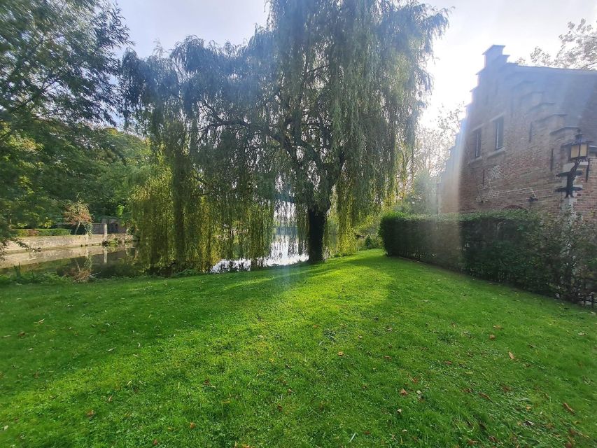 Bruges Through the Eyes of a Local, Small Private Group