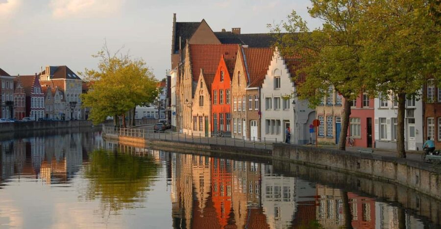 Bruges Unveiled: Exclusive Walking Adventure
