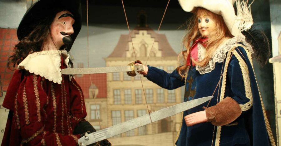 Brussels: The Three Musketeers Private Puppet Show