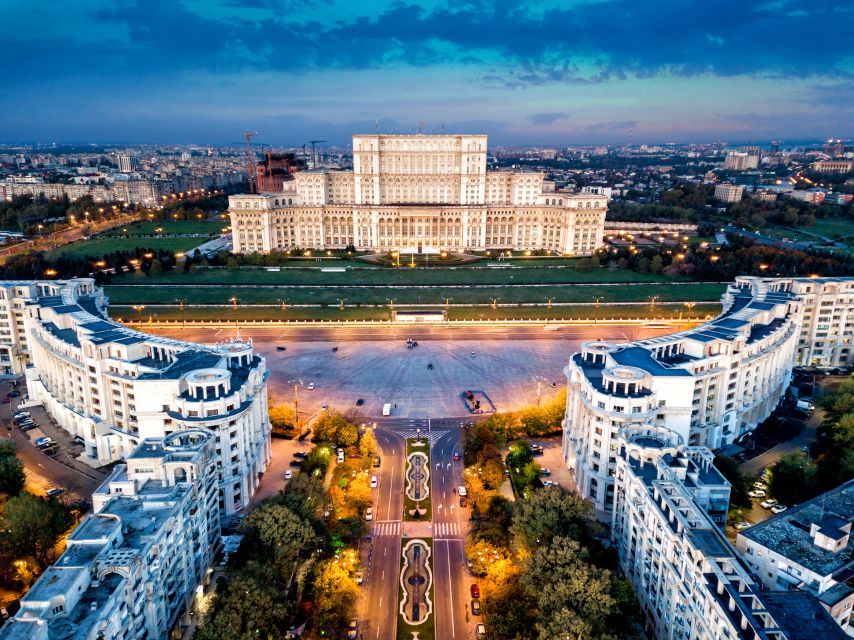 Bucharest: The Underdog of Europe Evening Sightseeing Tour