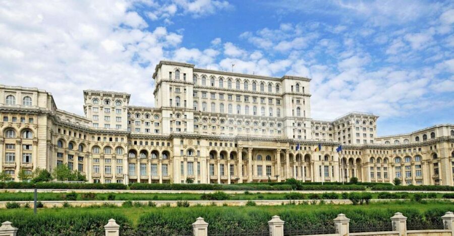 Bucharest – Tradition Vs Communism