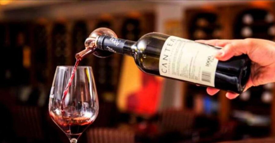 Bucharest: Wine Tasting Tour at First Wine Bar