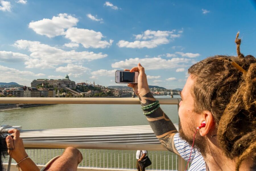 Budapest: Big Bus Hop-On Hop-Off Sightseeing Tour