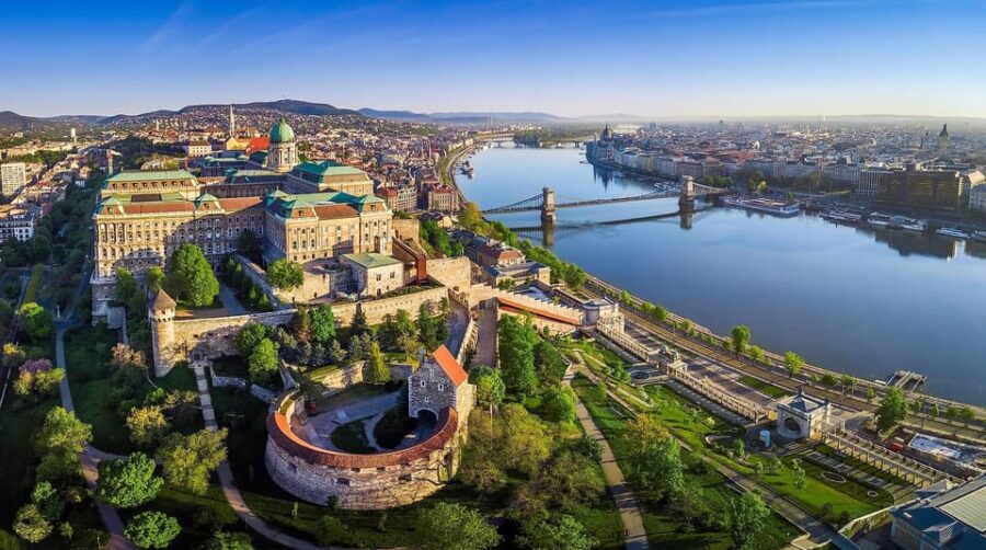 Budapest Full Day Car Tour With Guide