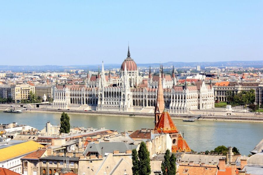 Budapest: Guided City Tour by E-Bike - Tour Overview