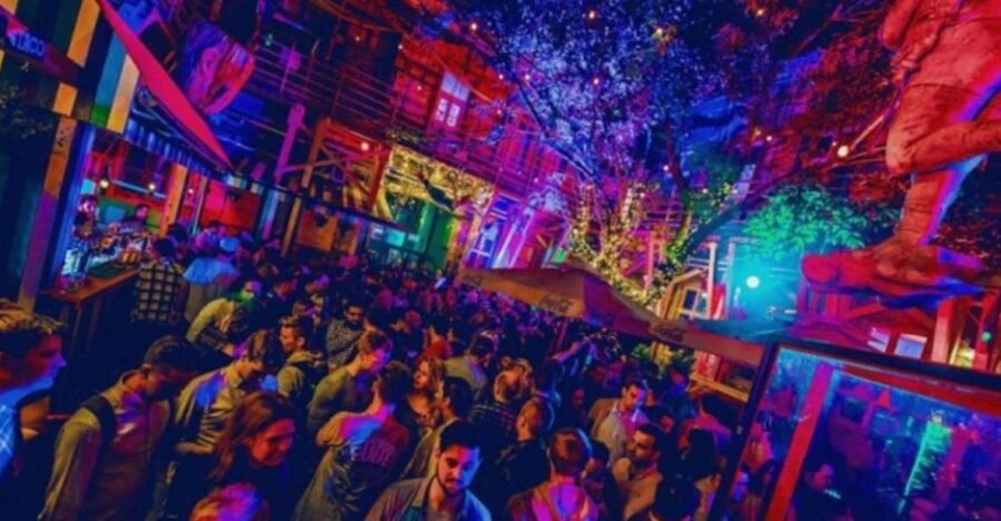 Budapest: Guided or Self-Guided Party District Bar Tour