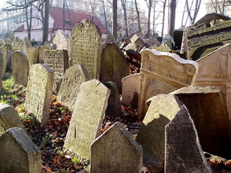 Budapest: Half-Day Small Group Jewish History Tour - Tour Overview