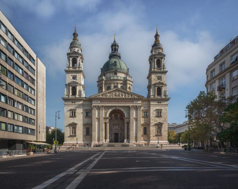Budapest: Private Architecture Tour With a Local Expert