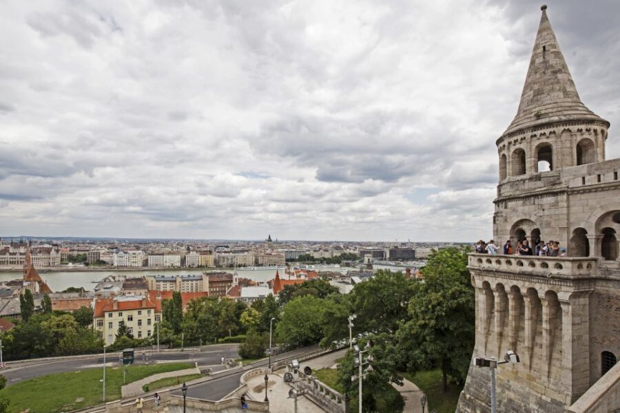 Budapest: Private Walking Tour of the Castle District