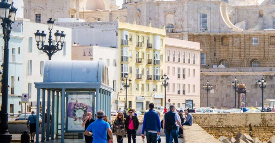 4 Best Self-Guided Tours In Cadiz