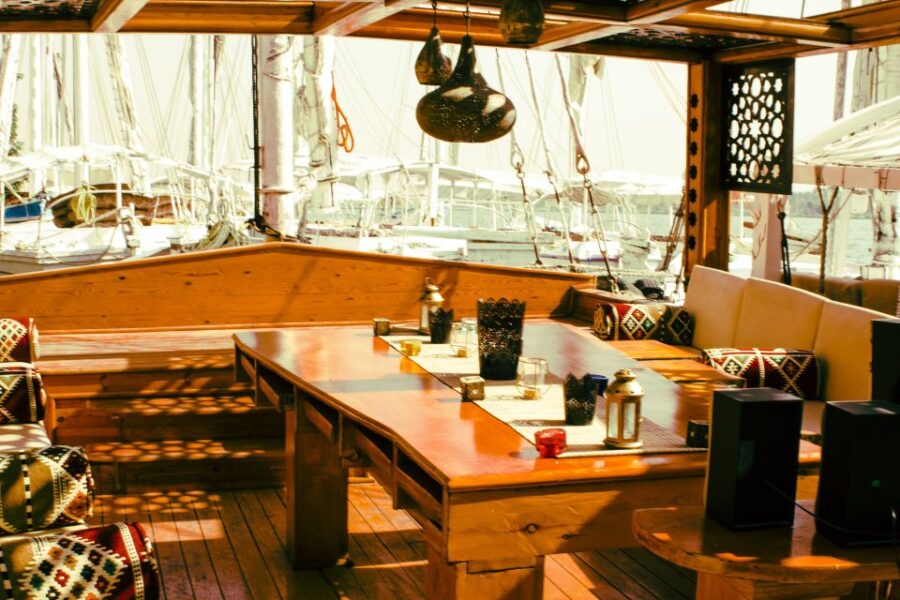 Cairo: 2-Hour River Nile Cafelluca Cruise With Meals - Overview and Pricing