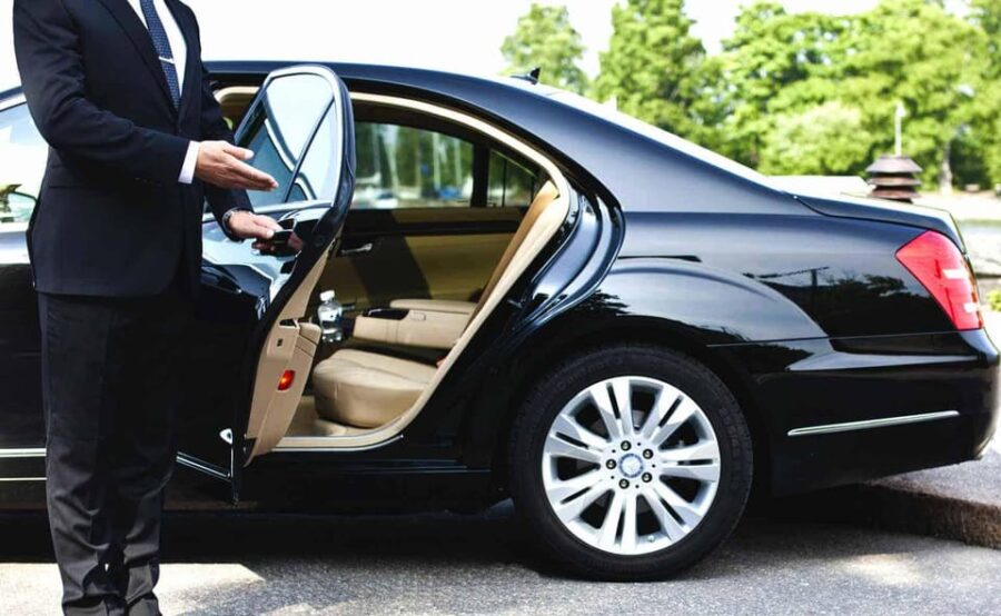 Cairo and Giza: Premium Car Rental Service