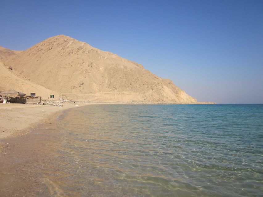 Cairo: Day Tour to the Red Sea With Lunch