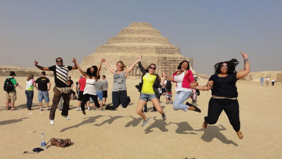 Cairo: Djoser, Bent Pyramid & Memphis Day Trip