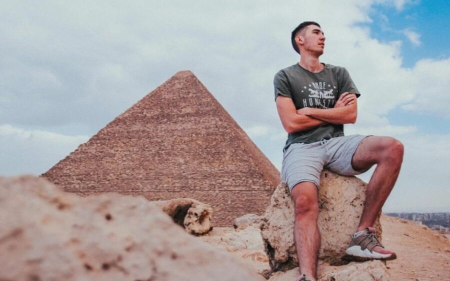 Cairo: Giza Pyramids, Sakkara and Dahshur Private Day Tour