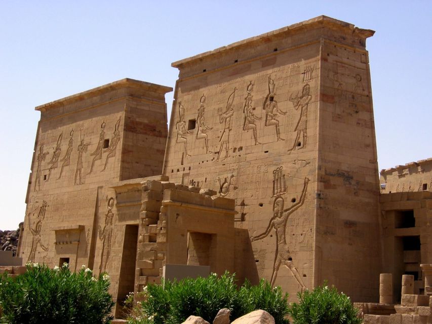 Cairo & Nile: 7 Days Hotel & Cruise by Flight