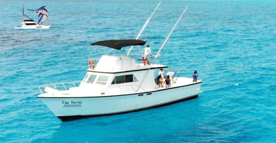 Cancun: 48FT Fishing Boat Trolling and Bottom Fishing