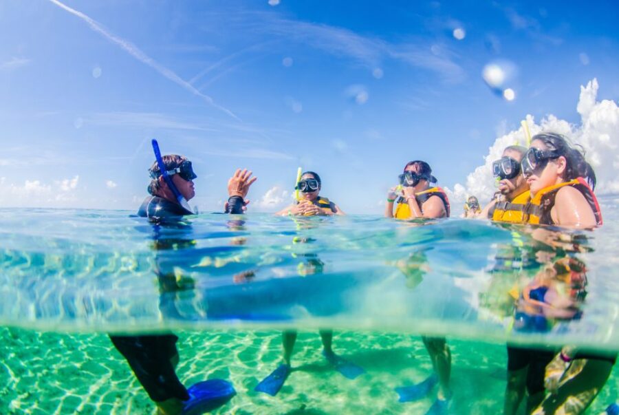 Cancún: Shared Speedboat & Jet Ski Rental With Snorkel Tour