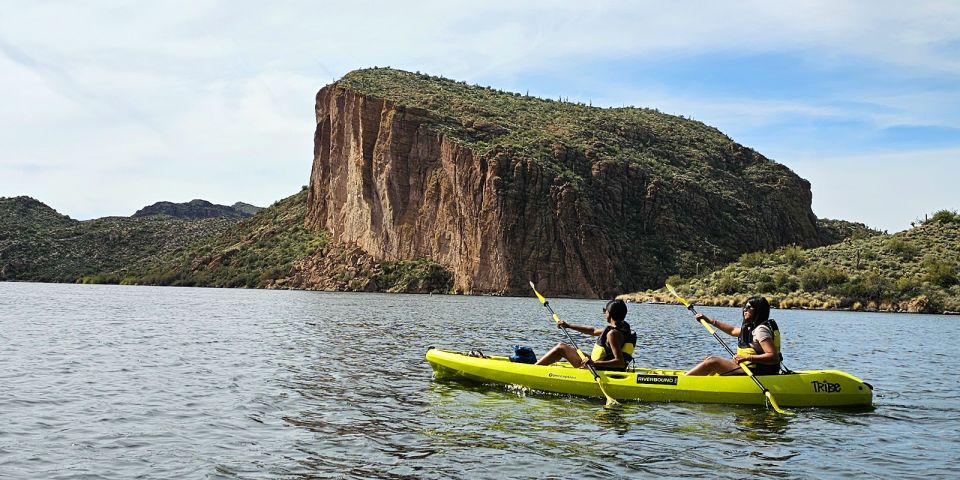 Canyon Lake: Scenic Guided Kayaking Tour