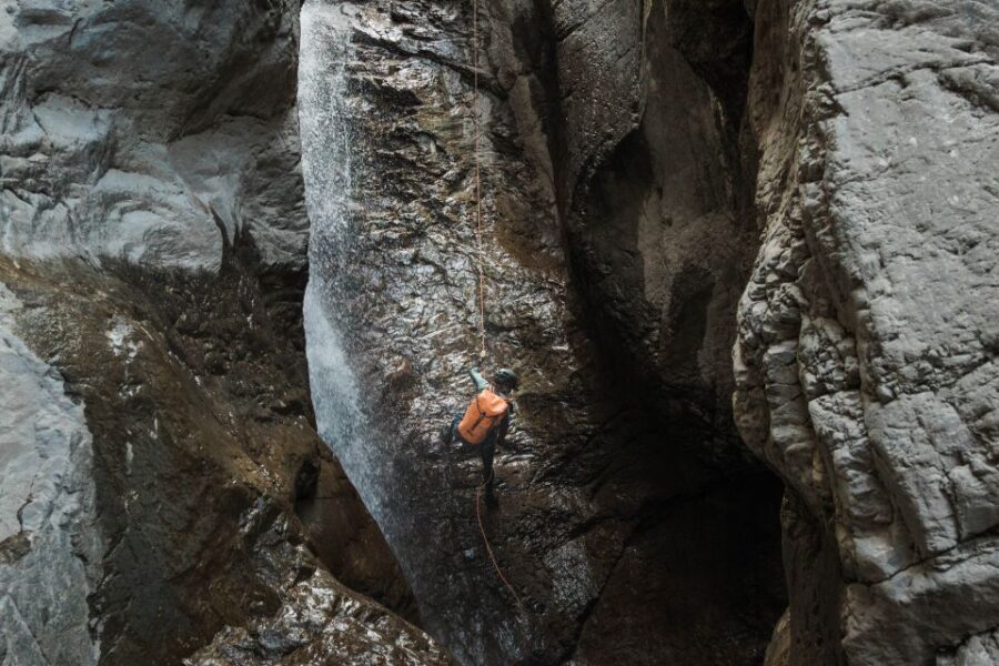 Canyoning Half Day – Heart Creek – Beginner Friendly